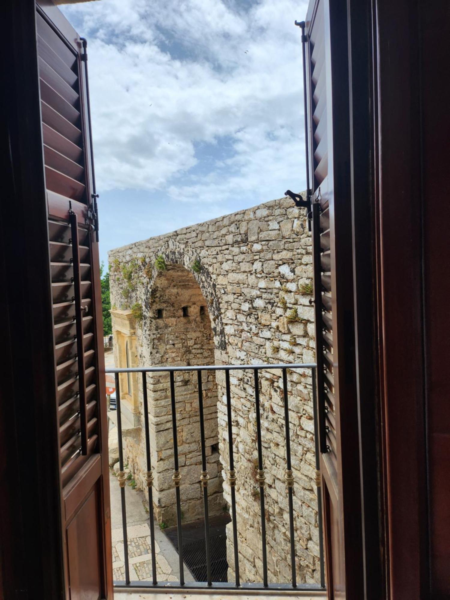 אריצ'ה Porta Trapani Guest House מראה חיצוני תמונה